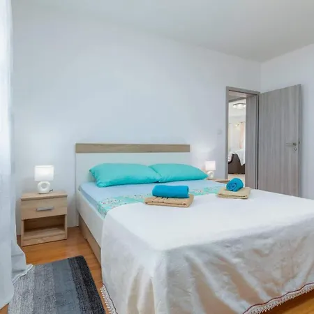 Beautiful Anstika With Private Pool In Villa *